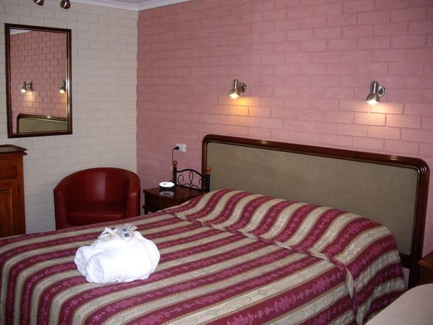 Imagen de la habitación del Motel Estelle Kramer Motor Inn. Foto 10