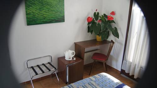 Imagen de la habitación del Motel Esterel. Foto 2