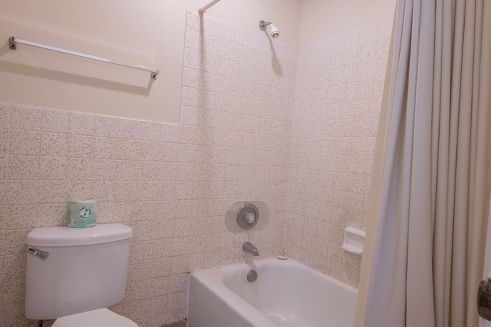 Imagen de la habitación del Motel E-z 8 Old Town. Foto 7