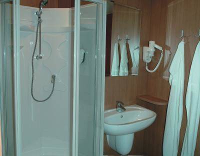 Imagen de la habitación del Motel Fairsleep Avia Gm&uuml;nd. Foto 5