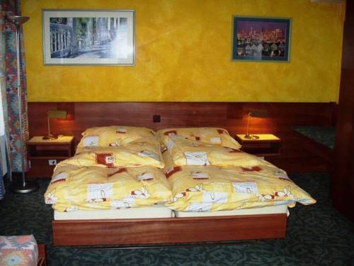 Imagen de la habitación del Motel Falken Pub &. Foto 6
