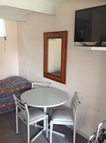Imagen general del Motel Farnboro. Foto 11