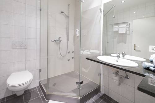 Imagen de la habitación del Motel Fehraltorf. Foto 3