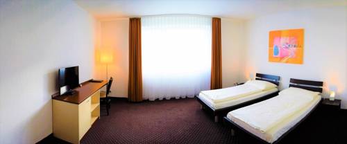 Imagen de la habitación del Motel Fehraltorf. Foto 8