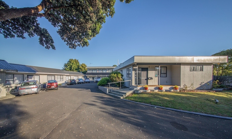 Imagen de los exteriores del Motel Fiesta Court. Foto 18