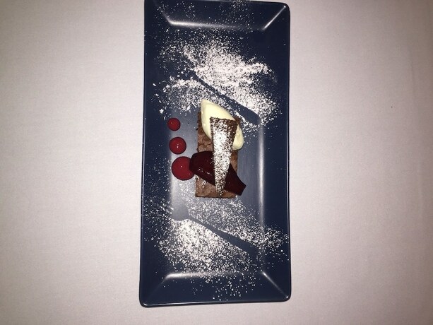 Imagen del bar/restaurante del Motel Finley Country Club Hotel. Foto 20