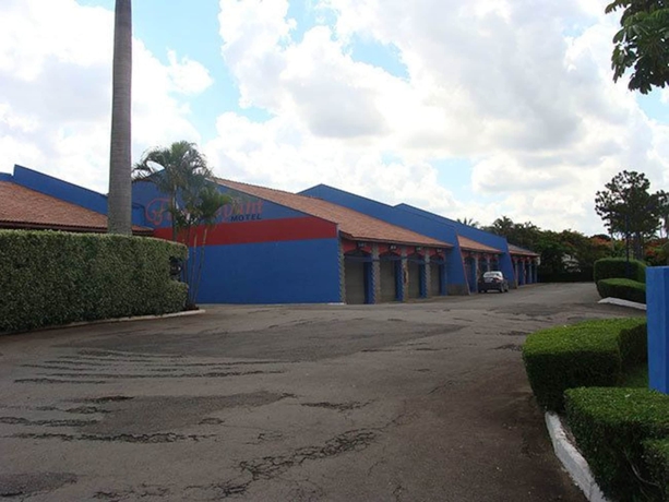Imagen de los exteriores del Motel Flamboyant - Adults Only. Foto 19