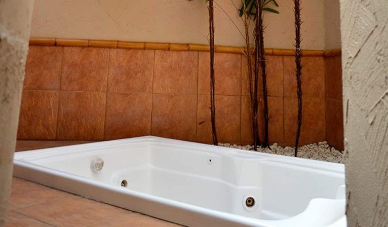 Imagen de la habitación del Motel Flamboyant - Adults Only. Foto 3