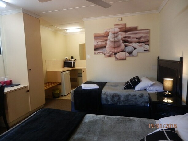 Imagen de la habitación del Motel Flying Spur. Foto 16