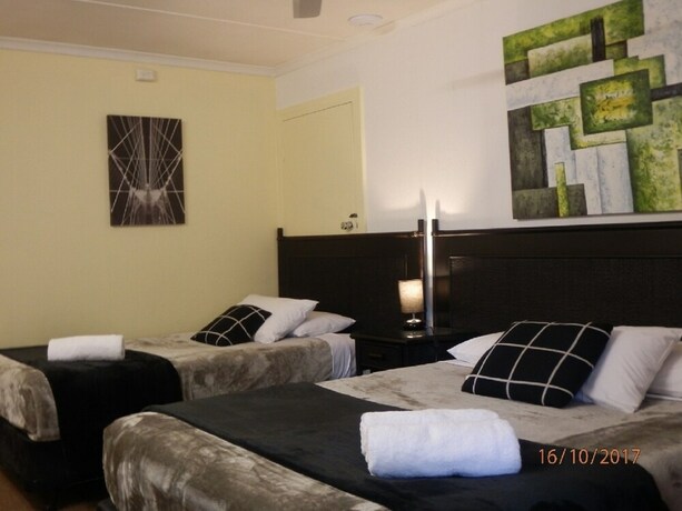 Imagen de la habitación del Motel Flying Spur. Foto 20