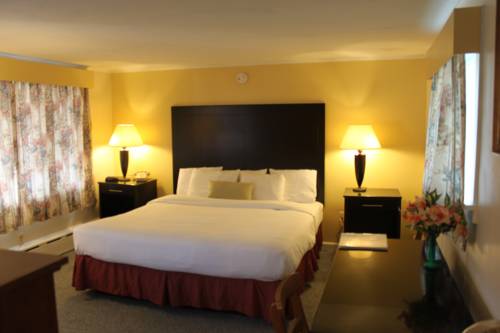 Imagen de la habitación del Motel Four Winds Country. Foto 16