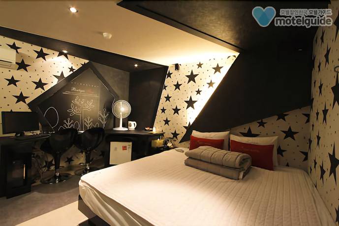 Imagen de la habitación del Motel Foxy. Foto 16