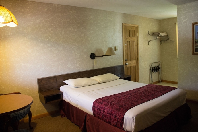 Imagen de la habitación del Motel Fran Cove. Foto 9