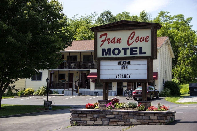 Imagen general del Motel Fran Cove. Foto 1