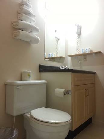 Imagen de la habitación del Motel Fuller Lake. Foto 11