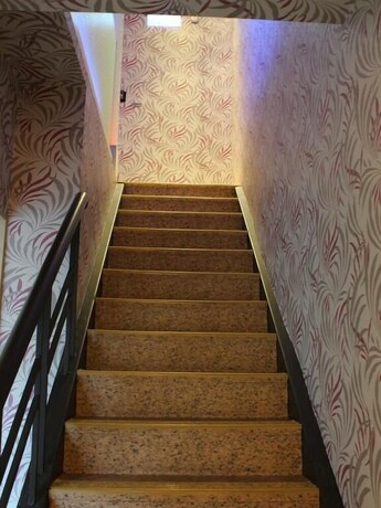 Imagen de los interiores del Motel Fullmoon. Foto 34