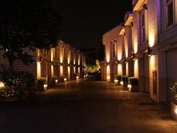 Imagen de los exteriores del Motel Fullmoon. Foto 33