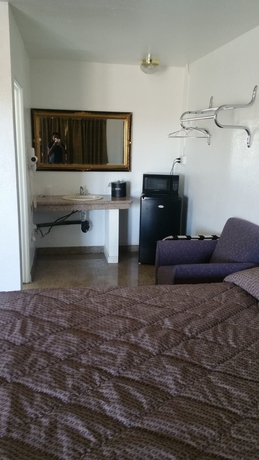 Imagen de la habitación del Motel Gables. Foto 7