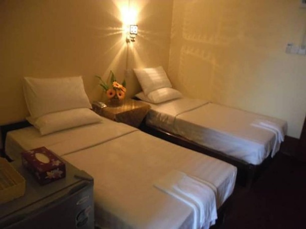 Imagen de la habitación del Motel Galaxy Hpa An. Foto 21