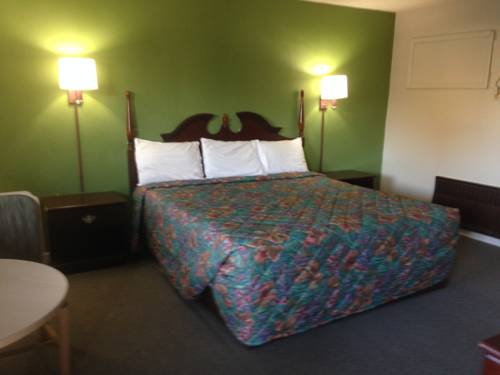 Imagen de la habitación del Motel Gas Lite Lawrenceville. Foto 8