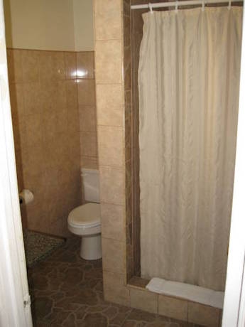 Imagen general del Motel Geneva, Aeropuerto de los &Aacute;ngeles. Foto 3