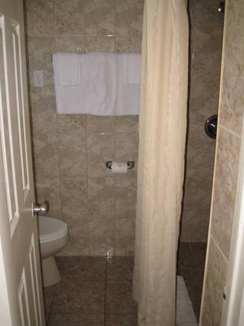 Imagen general del Motel Geneva, Aeropuerto de los &Aacute;ngeles. Foto 9