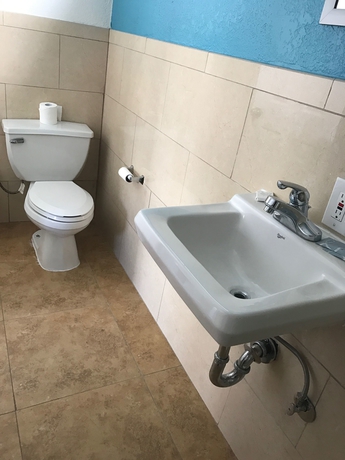 Imagen de la habitación del Motel Geneva Daly City. Foto 6