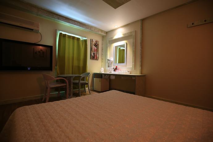 Imagen de la habitación del Motel Geogi. Foto 14