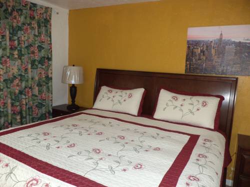 Imagen de la habitación del Motel Glades - Naples. Foto 13