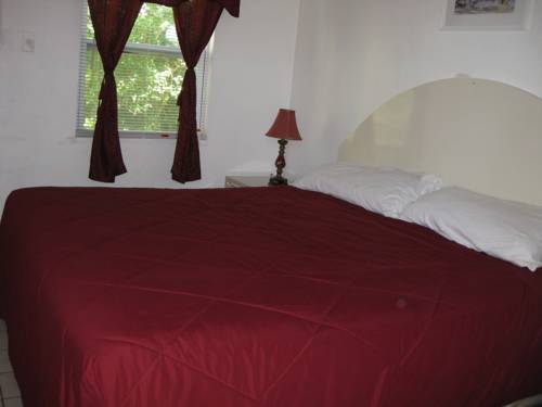 Imagen de la habitación del Motel Glades - Naples. Foto 16