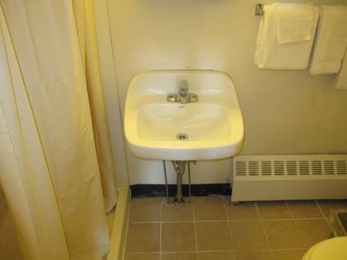 Imagen de la habitación del Motel Glen - Utica. Foto 4