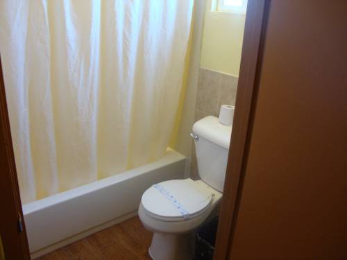 Imagen de la habitación del Motel Glendora. Foto 7