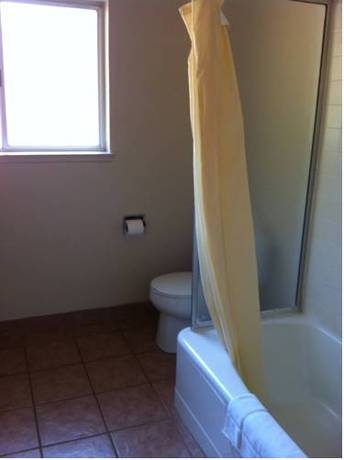 Imagen de la habitación del Motel Golden Chain. Foto 12