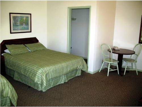 Imagen de la habitación del Motel Golden West. Foto 9