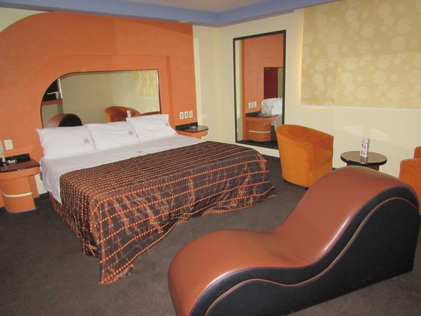 Imagen de la habitación del Motel Gran Vallarta - Adults Only. Foto 16