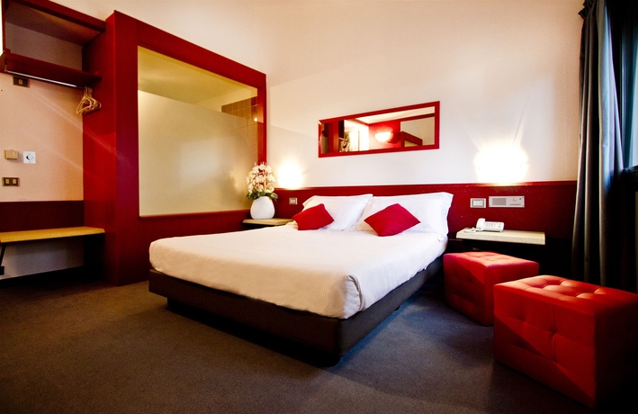 Imagen de la habitación del Motel Green Hotel. Foto 9