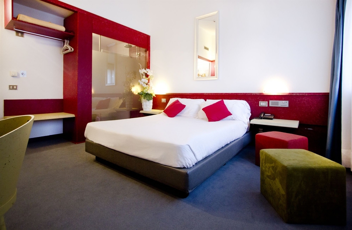 Imagen de la habitación del Motel Green Hotel. Foto 10