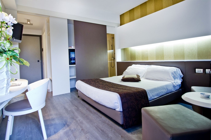 Imagen de la habitación del Motel Green Hotel, Vergiate. Foto 4