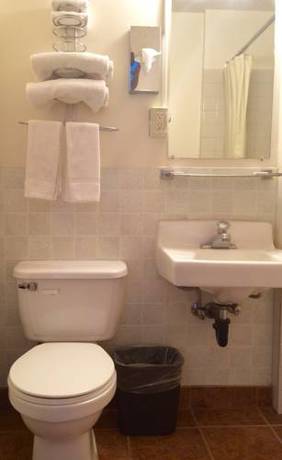 Imagen de la habitación del Motel Greenway. Foto 4