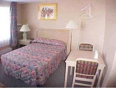 Imagen de la habitación del Motel Guest Inn, Quinte West. Foto 5