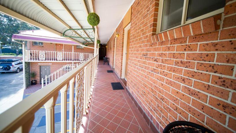Imagen de los interiores del Motel HAMILTONA &trade;S QUEANBEYAN. Foto 4