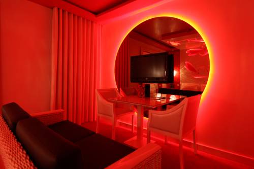 Imagen de la habitación del Motel Habana. Foto 6