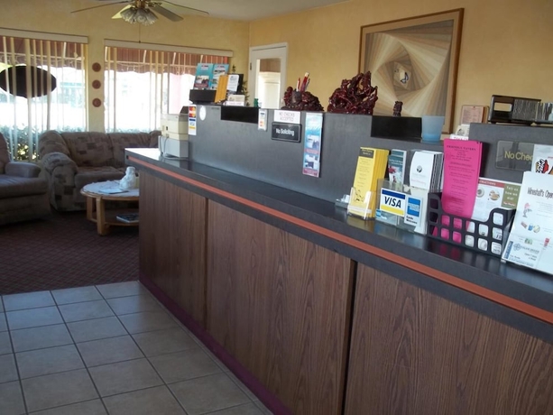 Imagen de los interiores del Motel Hacienda, Yuma. Foto 19