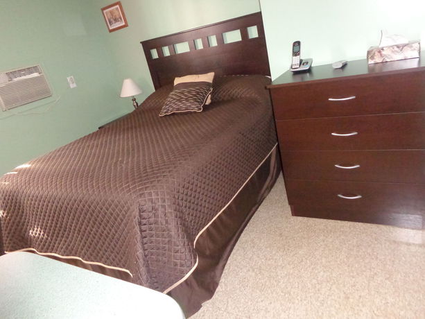 Imagen de la habitación del Motel Happy, Edmundston. Foto 12