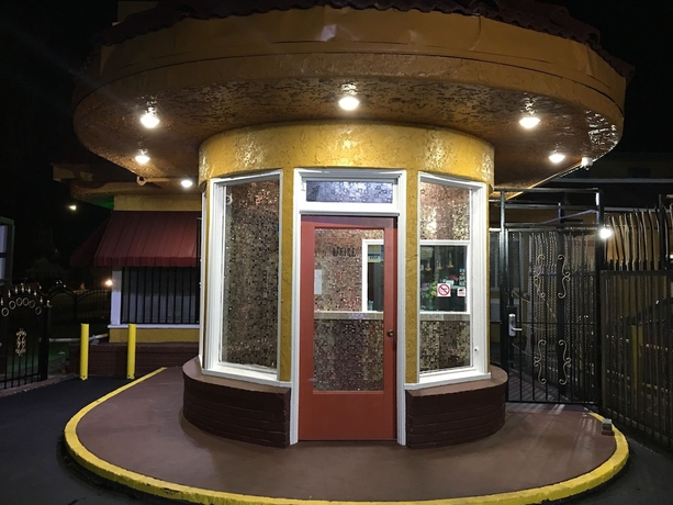 Imagen de los interiores del Motel Harris. Foto 17