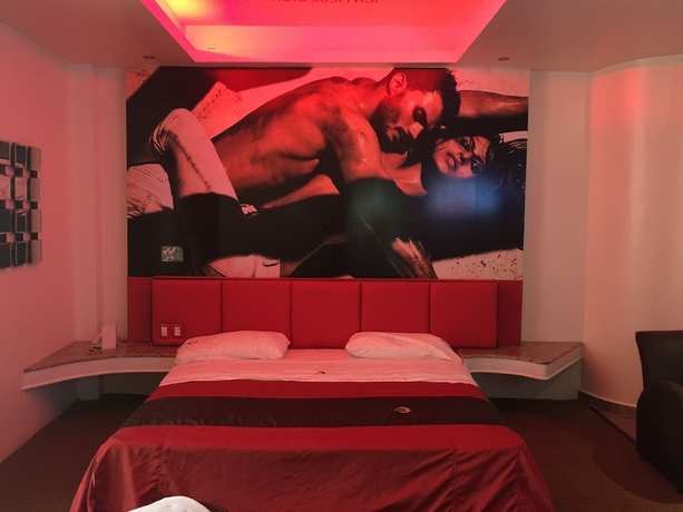 Imagen de la habitación del Motel Helsinky - Adults Only. Foto 4