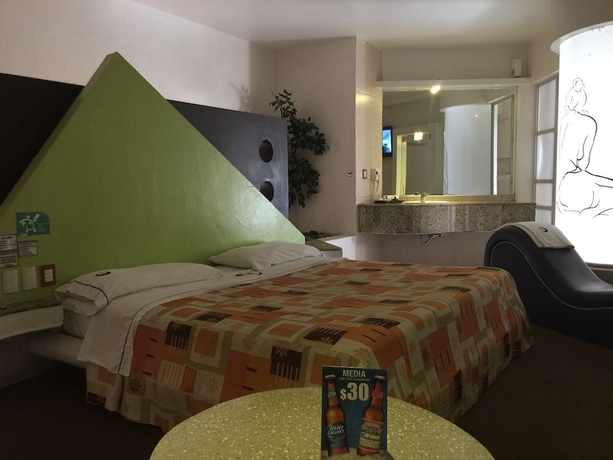 Imagen de la habitación del Motel Helsinky - Adults Only. Foto 9