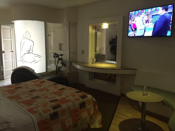 Imagen de la habitación del Motel Helsinky - Adults Only. Foto 14