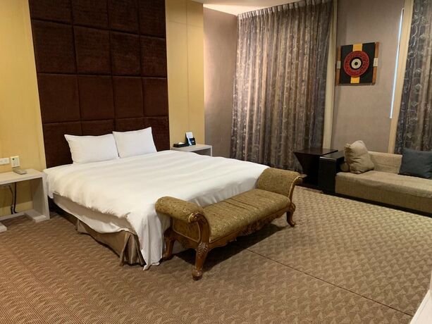 Imagen general del Motel Her Home Spa Douliu. Foto 13