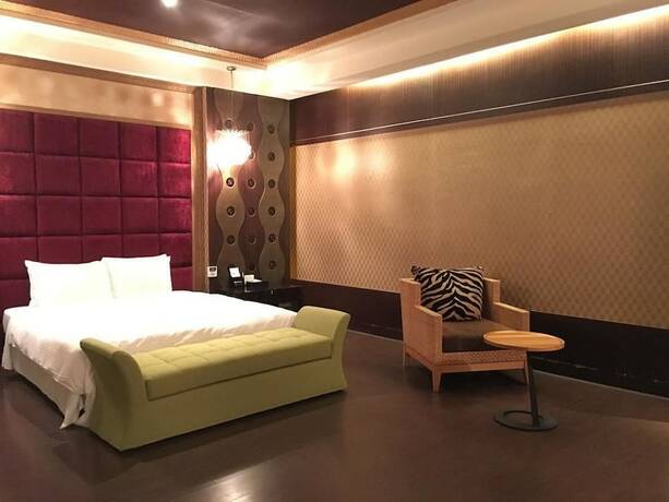 Imagen de la habitación del Motel Her Home Spa Douliu. Foto 22